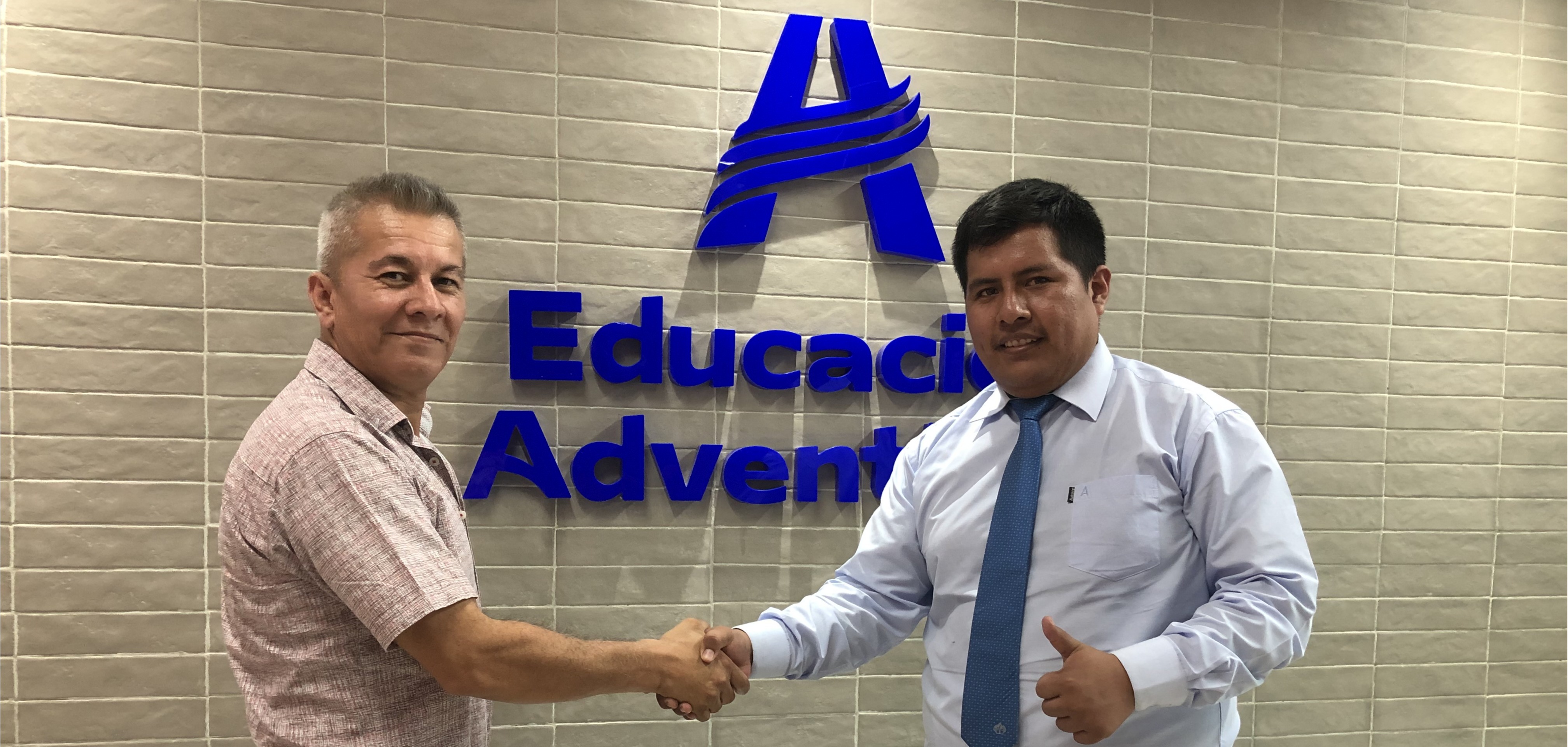 Amoblando Ambientes Educativos - Colegio Adventista